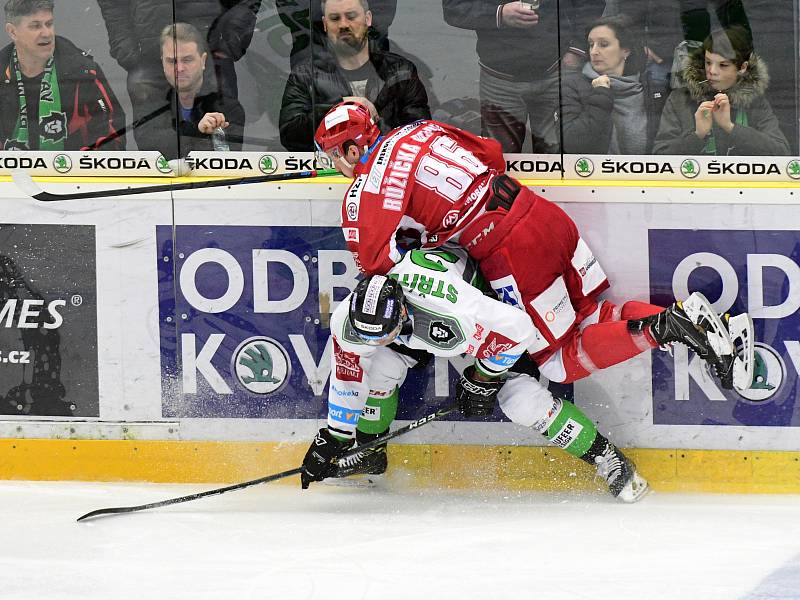 Hokej, Tipsport extraliga: BK Mladá Boleslav - HC Oceláři Třinec.