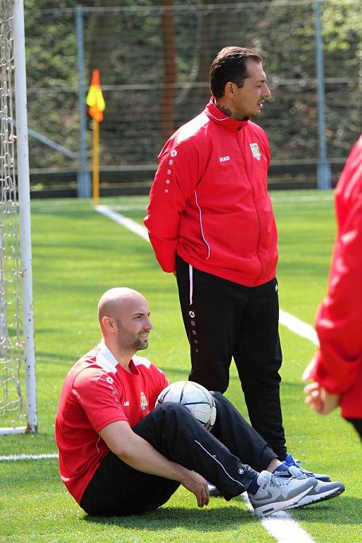 Krajský přebor mladšího dorostu: Mnichovo Hradiště U17 - Neratovice U17