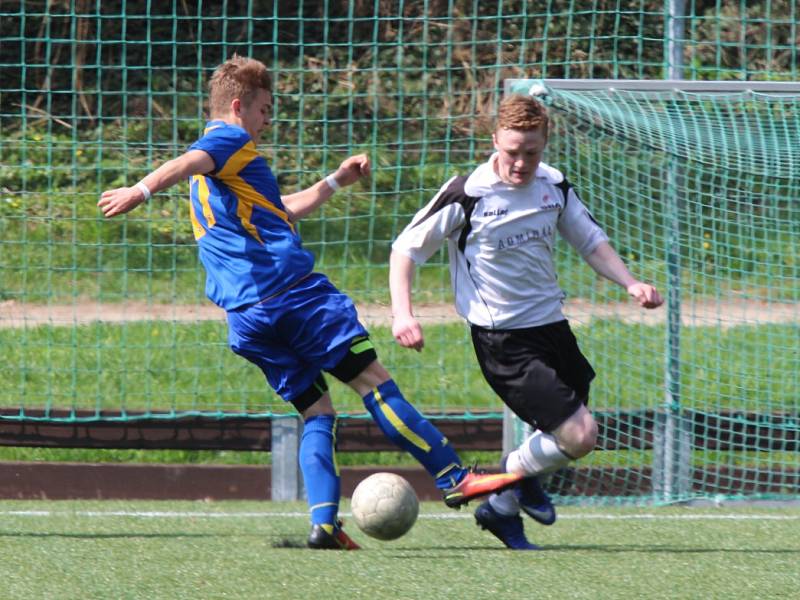 Krajský přebor mladšího dorostu: Mnichovo Hradiště U17 - Neratovice U17