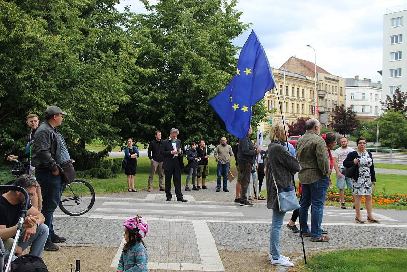 Z protestu v Mladé Boleslavi 9. června 2020.