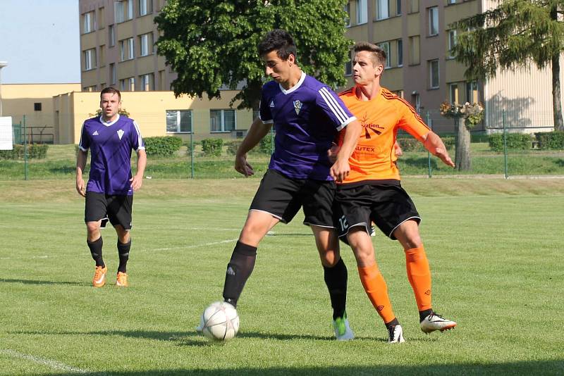 Fotbal, okresní přebor: Chotětov - Kněžmost.