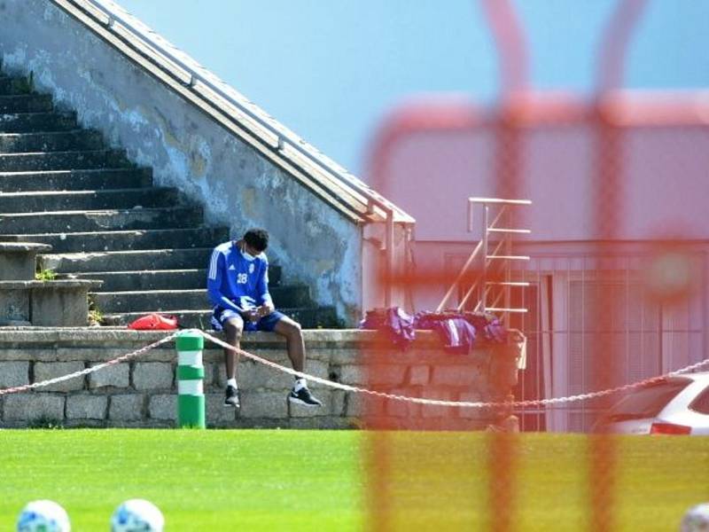 Fotbalisté FK Mladá Boleslav se sešli na prvním tréninku po vyhlášení nouzového stavu