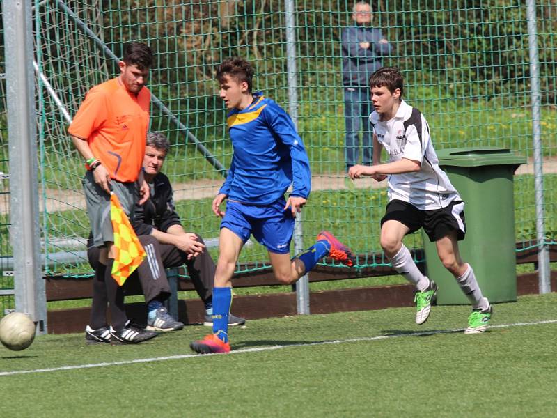 Krajský přebor mladšího dorostu: Mnichovo Hradiště U17 - Neratovice U17