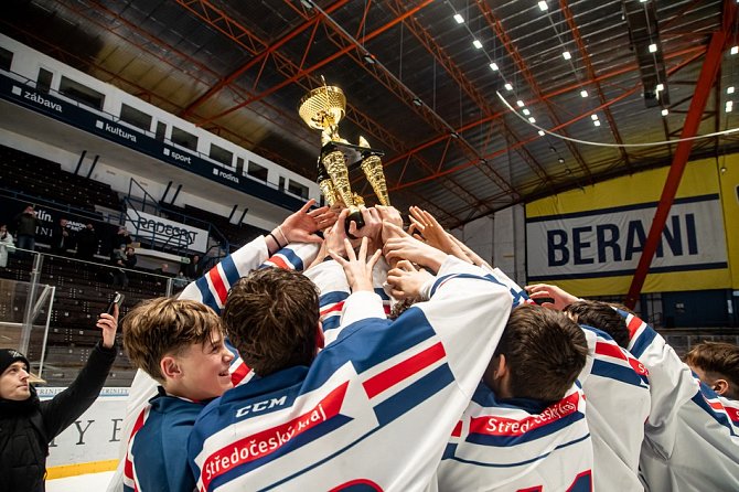 Středočeský výběr hokejistů do 15 let vyhrál mistroství republiky krajů