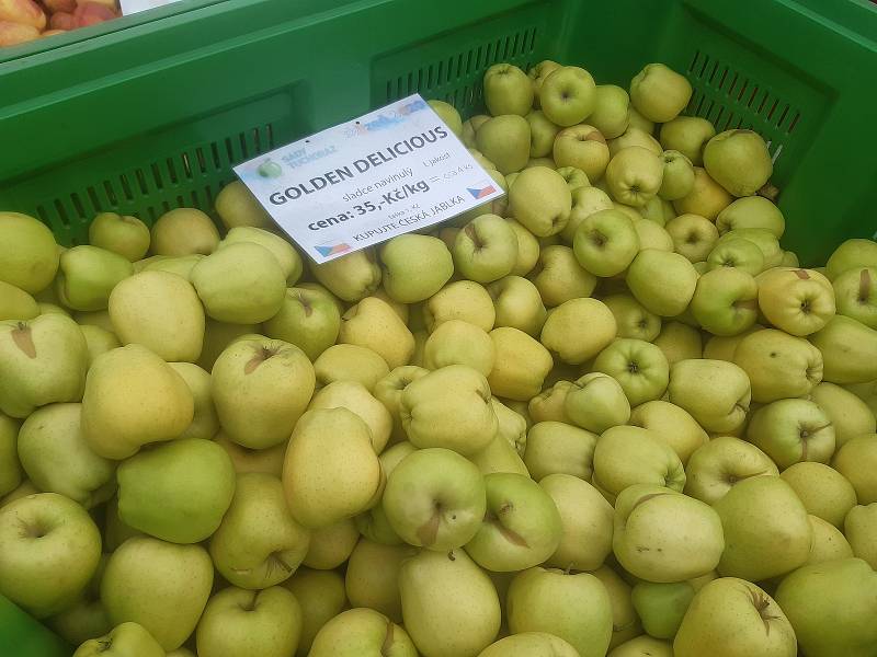 Farmářské trhy jsou zpátky také v Benátkách nad Jizerou