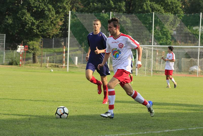 Fotbalisté HFK Třebíč získali v sezoně první bod, remizovali v Bedřichově 3:3.