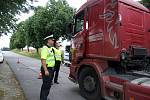 Na výpadovce z dálnice nedaleko Náramče kontroloval kamiony zvláštní policejní tým Kamion.
