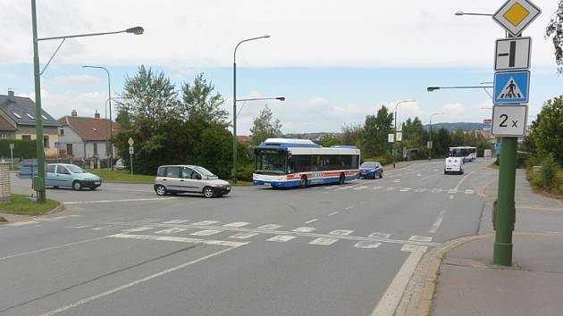 Hrotovická ulice v Třebíči. 