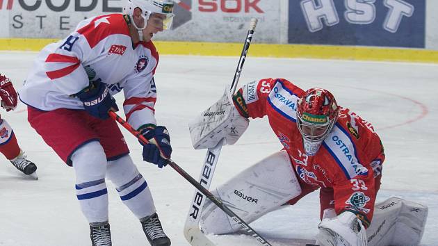 Čtvrté kolo hokejové Chance ligy mezi SK Horácká Slavia Třebíč a HC RT Torax Poruba.