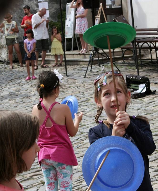 Od pátku do neděla žila třebíčská Židovská čtvrť pestrým životem. 