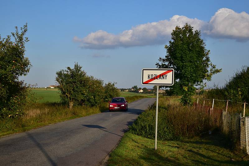 Kozlany - milá obec, s milými lidmi, kde se prý nechodí k volbám