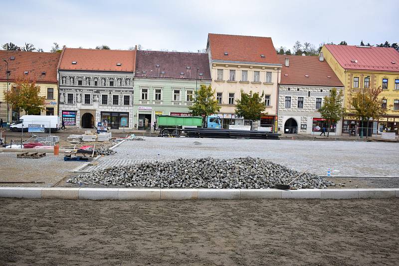 Revitalizace Karlova náměstí. Foto z října 2021.