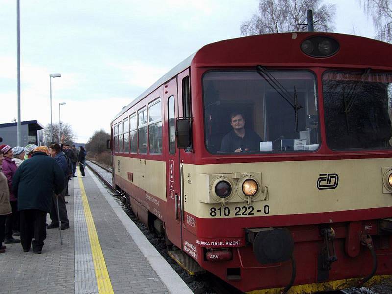 Zastávka Bohušice.