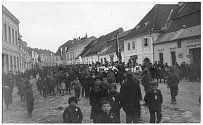 Oslavy vzniku samostatného československého státu v roce 1918 v Moravských Budějovicích.