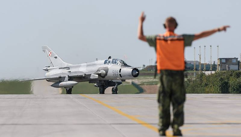 Polské letouny Su-22M3 přiletěly 23. srpna na letiště v Náměšti nad Oslavou. V ČR se zapojí do mezinárodního leteckého cvičení Ample Strike 2017.