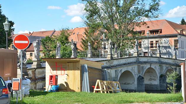 Barokní most v Náměšti nad Oslavou.
