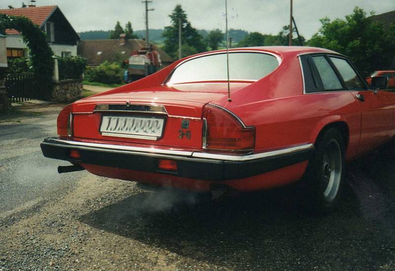 Jaguar XJS.