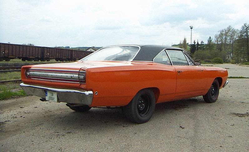 Plymouth Road Runner