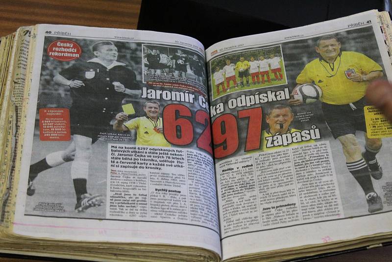 Třebíčský fotbalový rozhodčí Jaromír Čejka odřídil svůj sedmitisící zápas v kariéře.