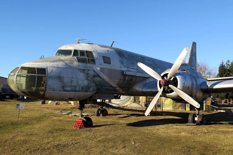 Il-14 se do hangáru nevejde, další exponáty v něm ale najdou nový domov.
