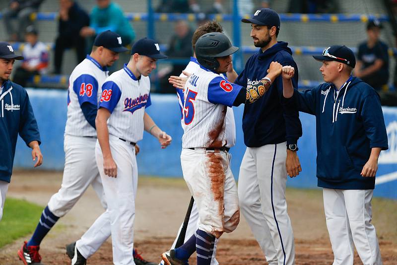 Baseballové utkání mezi Nuclears Třebíč a Hroši Brno.