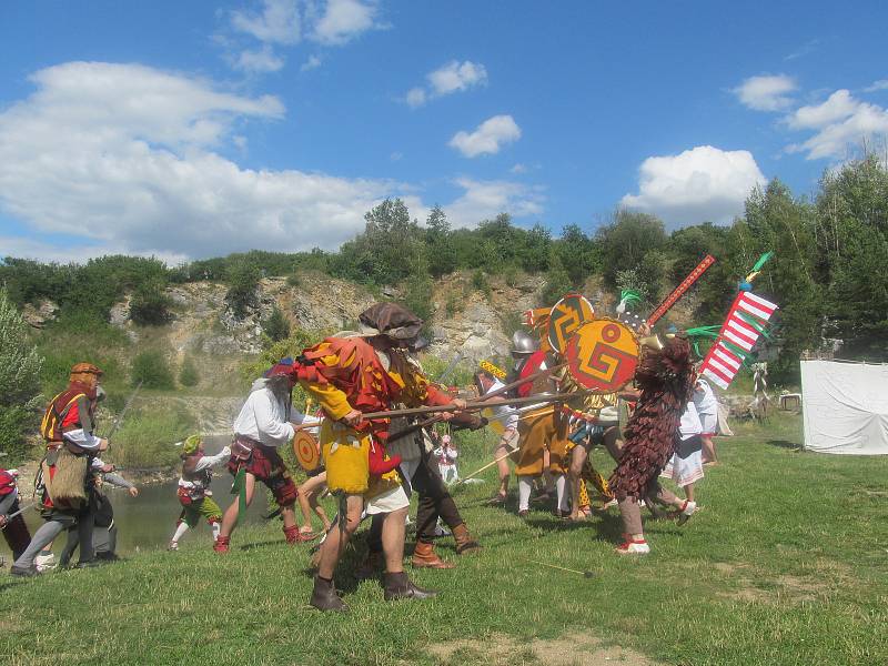 Na Třebíčsku Španělé dobyli hlavní město slovenských indiánů