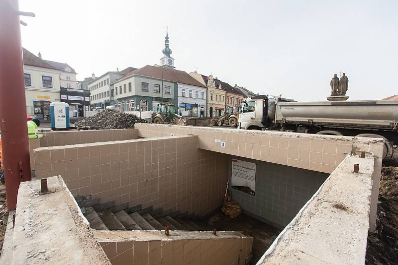 Demolice veřejných toalet v Třebíči.
