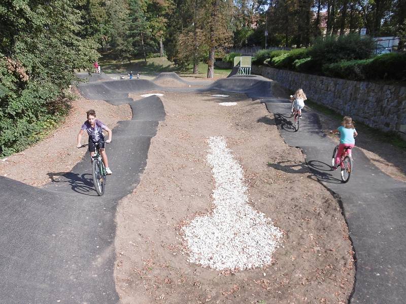 Pumptrack v Jemnici se nachází poblíž autobusového nádraží. Foto: Archiv MěÚ Jemnice