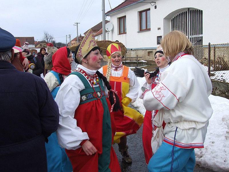 Masopustní průvod v Římově.