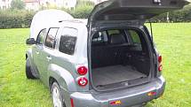 Chevrolet HHR o obsahu 2.4 litru z roku 2009. 