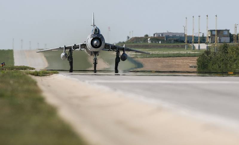 Polské letouny Su-22M3 přiletěly 23. srpna na letiště v Náměšti nad Oslavou. V ČR se zapojí do mezinárodního leteckého cvičení Ample Strike 2017.