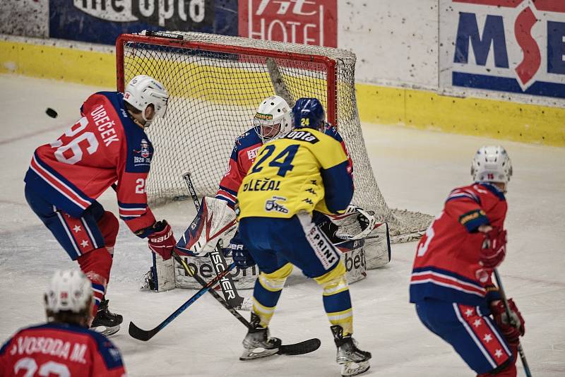 Ve čtvrtém čtvrtfinále play-off Chance ligy vyhráli třebíčští hokejisté v Přerově 3:2 po samostatných nájezdech a mohou se chystat na semifinálový souboj se Zlínem.