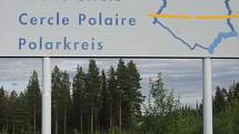 Severní polární kruh ve Švédsku.