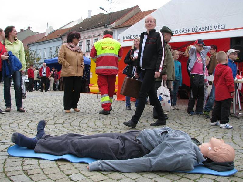 Evropský den záchrany života se uskutečnil na Karlově náměstí. 
