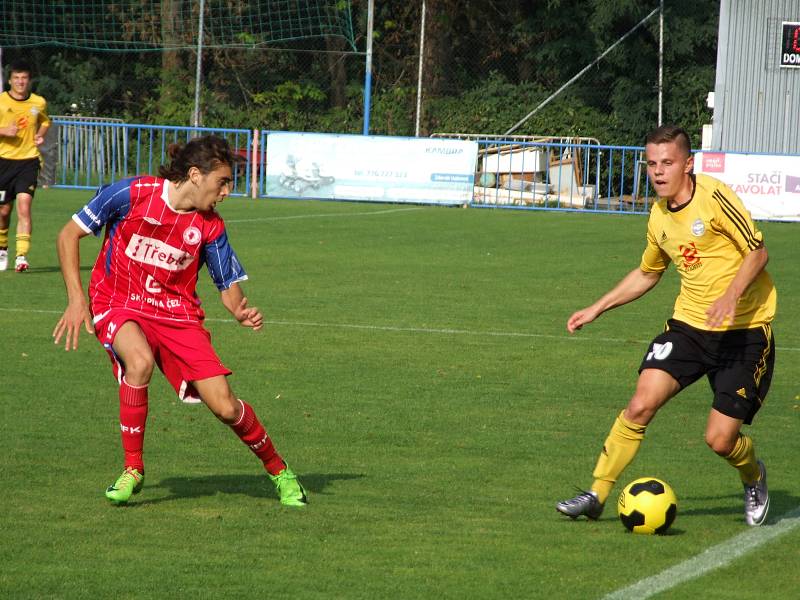 Třebíč (v červeném) doma nestačila na Rosice (na snímku), které byly ve všech činnostech lepší.