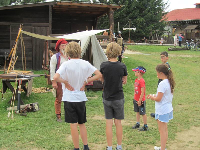 Na Třebíčsku Španělé dobyli hlavní město slovenských indiánů