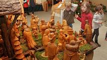 Tradiční vánoční výstava betlémů v konírně třebíčského zámku.