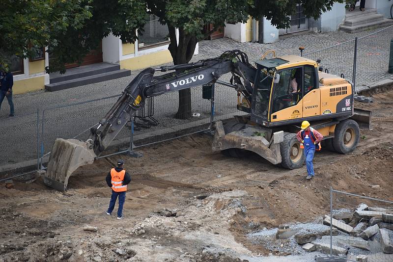 Revitalizace horní strany Karlova náměstí v Třebíči