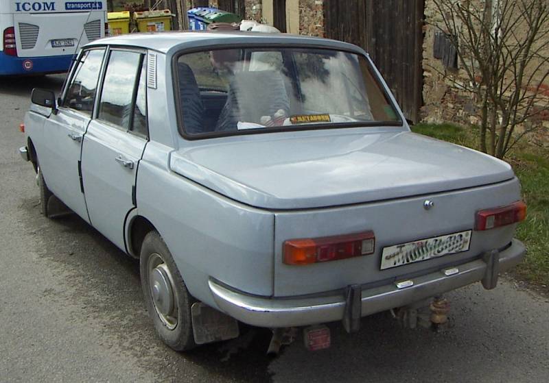 Wartburg 353 z osmdesátých let. Vůz dodnes pečlivě opatruje majitel z Třebíčska.