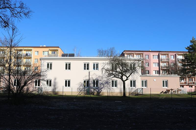 Nové chráněné bydlení v Demlově ulici v Třebíči přivítá své obyvatele už v lednu.