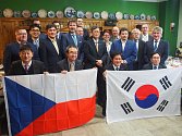 Zástupci korejské KHNP s představiteli třebíčské radnice.