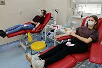 Studenti Obchodní akademie a Hotelové školy Třebíč darují krev díky valentýnské akci.
