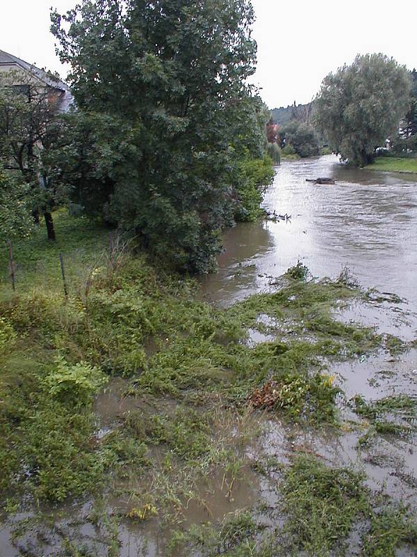 Velká voda v Třebíči 13. a 14. srpna 2002.