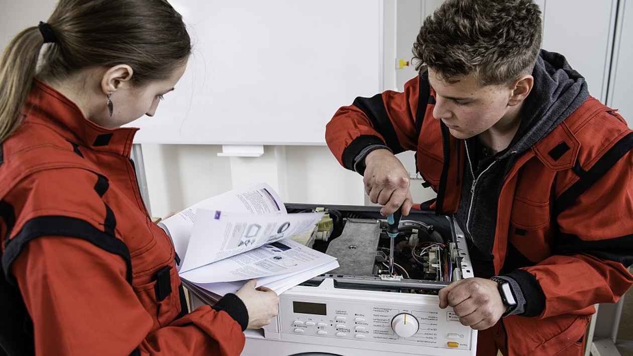 Třebíčská průmyslovka vzdělává budoucí opraváře elektrospotřebičů