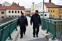 Romští asistenti prevence kriminality působí například v Třebíči.