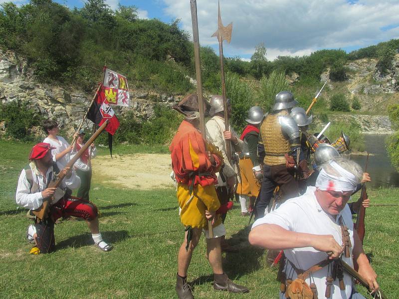 Na Třebíčsku Španělé dobyli hlavní město slovenských indiánů