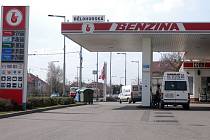 Ceny pohonných hmot u čerpacích stanic v Česku pokračují v růstu. 