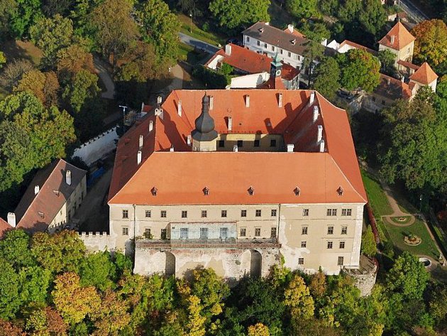 Náměšťský zámek se rozloučí s prázdninami Hradozámeckou nocí