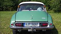 Vůz Citroën DS 1971 je známý z francouzských filmů o Fantomasovi.