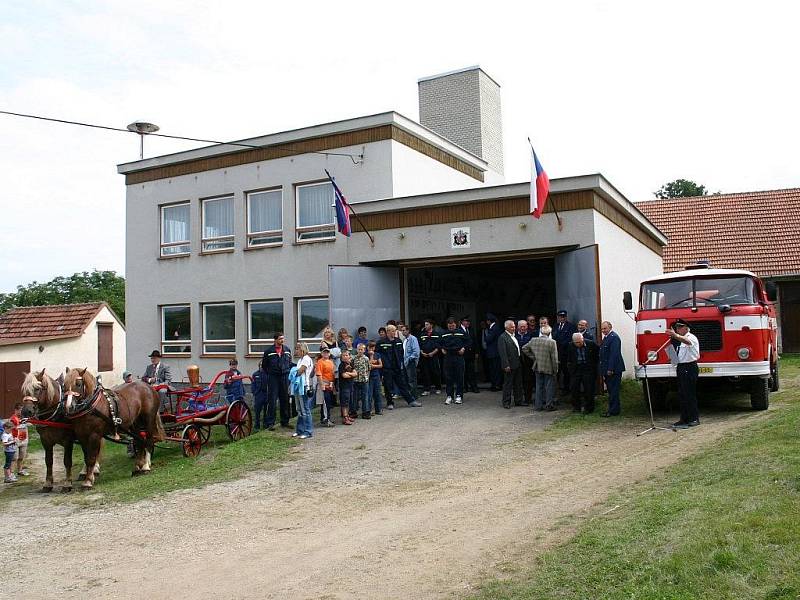 Tasovský sbor má tedy za sebou dlouhá desetiletí existence. Snímek je z oslav 120. výročí založení sboru.